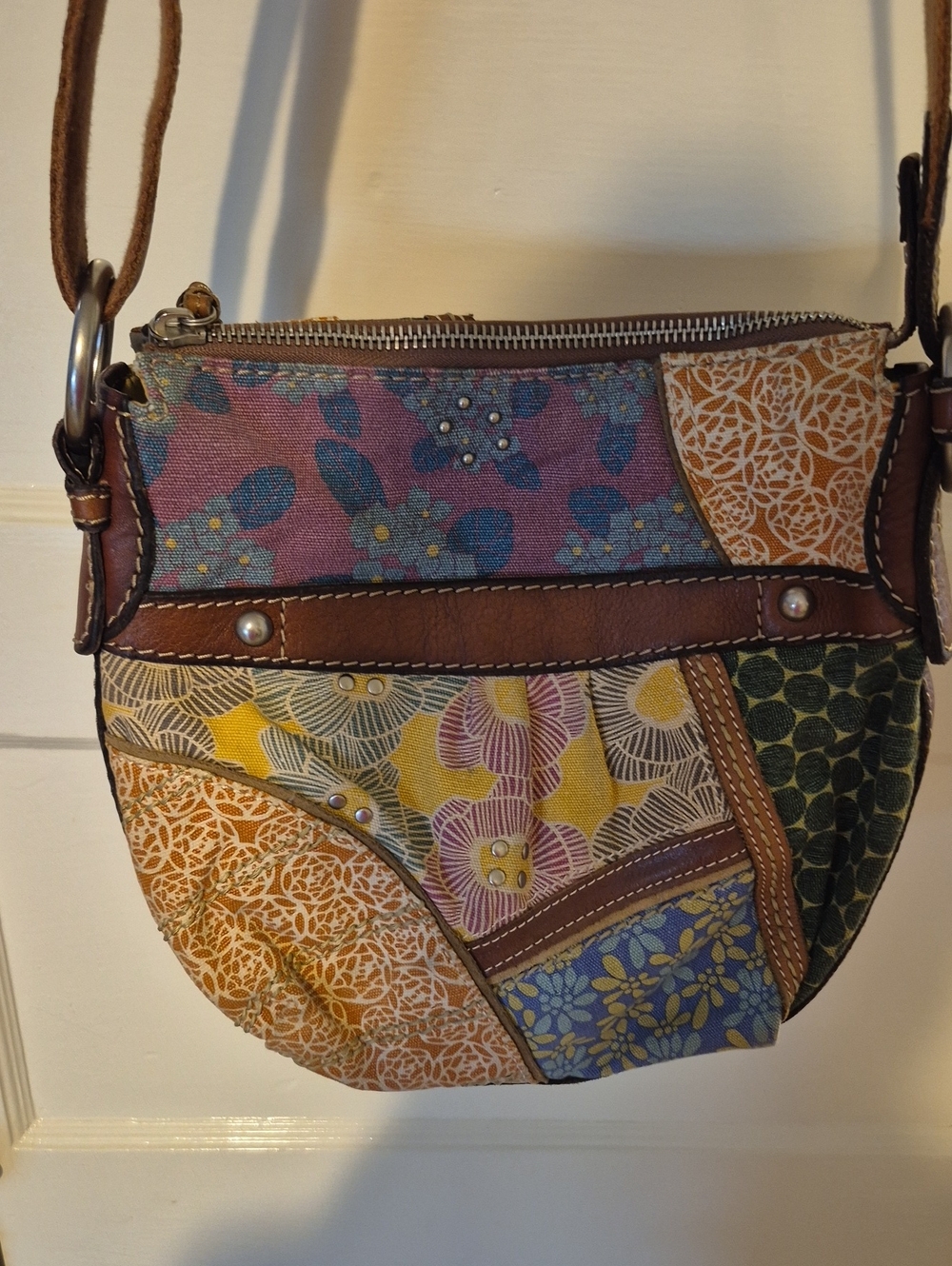 Fossil Patchwork Floral Crossbody in Brown, Yellow & Blue